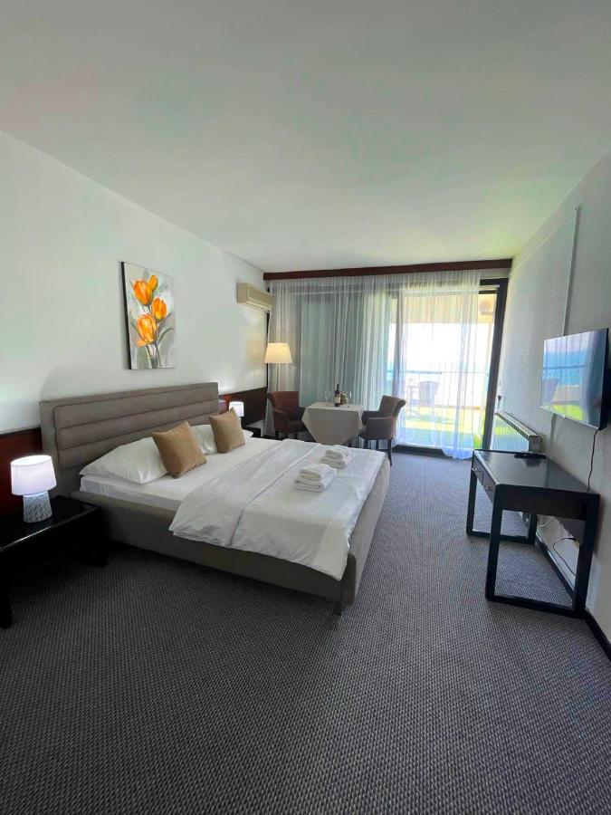 Corpus A - Hotel Albatros Ulcinj Luaran gambar