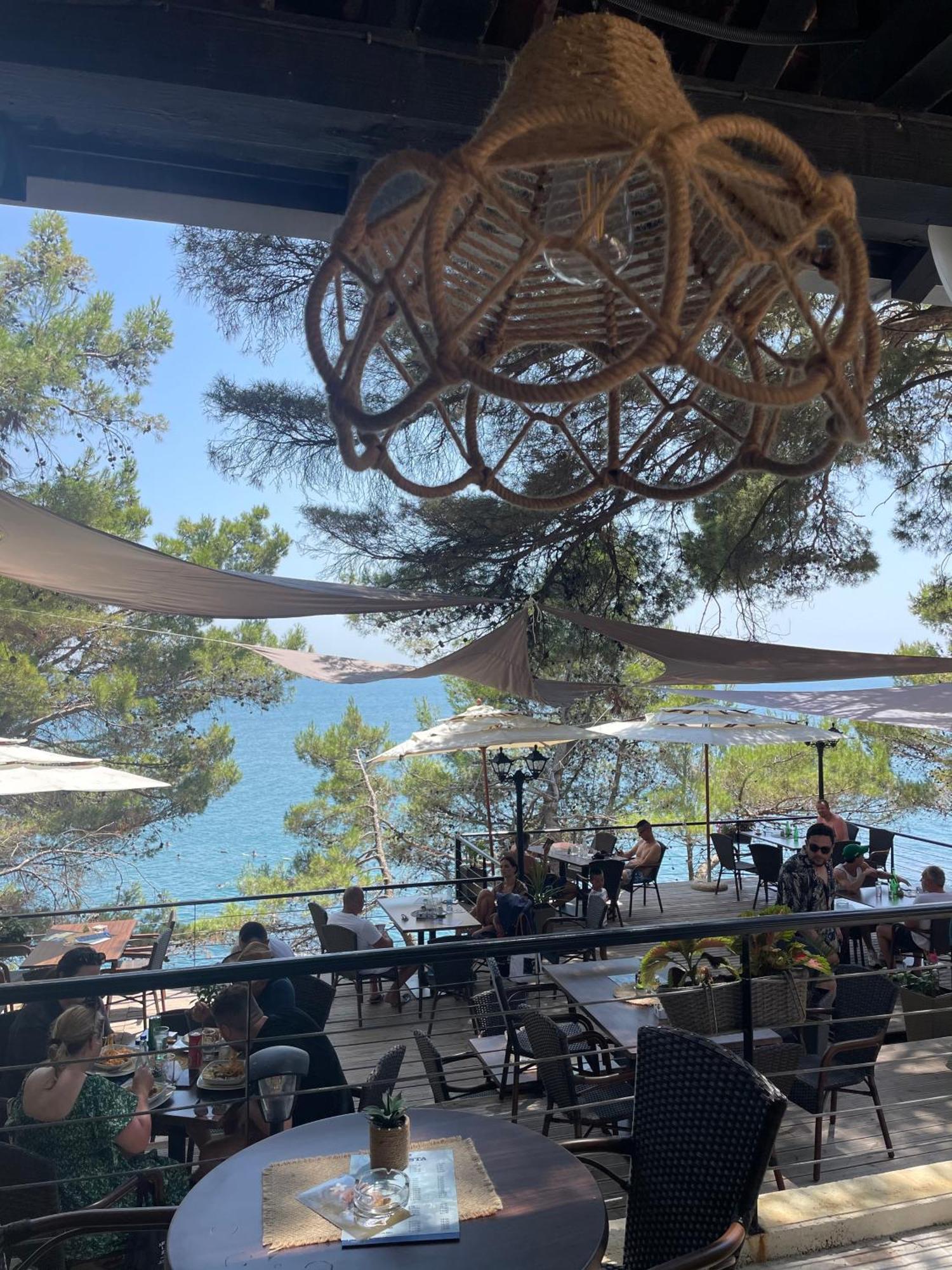 Corpus A - Hotel Albatros Ulcinj Luaran gambar